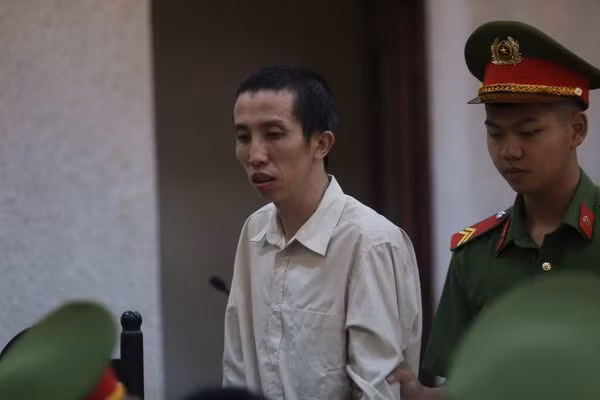 Y an tu hinh 6 bi cao trong vu hiep dam, sat hai nu sinh giao ga o Dien Bien