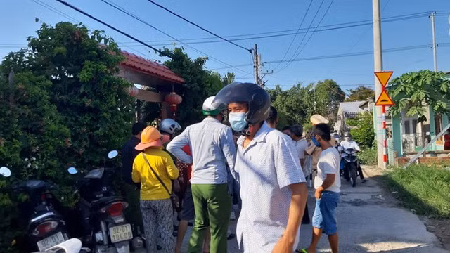 Người Trung Quốc chạy tán loạn khi bị kiểm tra: Công bố kết quả xét nghiệm Covid-19 Nguoi Trung Quoc chay tan loan khi bi kiem tra: Cong bo ket qua xet nghiem Covid-19