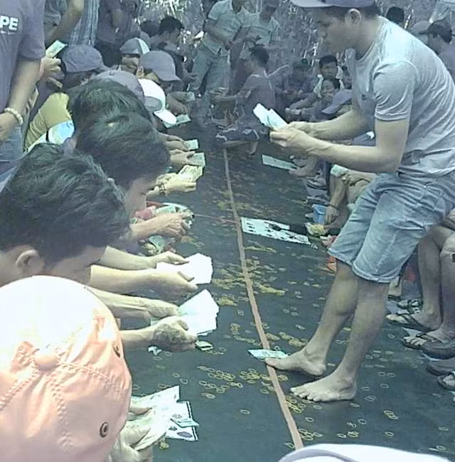 Con trai điều hành sới bạc, đại tá Phó công an huyện than 'tôi rất đau khổ' - Hình 3 Con trai dieu hanh soi bac, dai ta Pho cong an huyen than 'toi rat dau kho'-Hinh-3