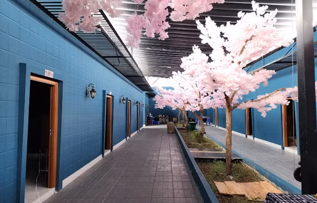 Cận cảnh nhà hàng Sân Bay rộng 1.000m2 xây trên đất lúa ở Cần Thơ - Hình 4 Can canh nha hang San Bay rong 1.000m2 xay tren dat lua o Can Tho-Hinh-4