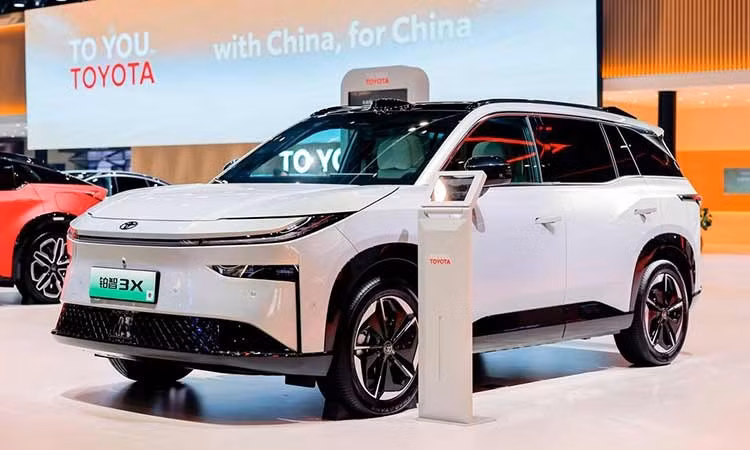 Toyota dự kiến sản xuất 200.000 xe REEV từ năm 2027