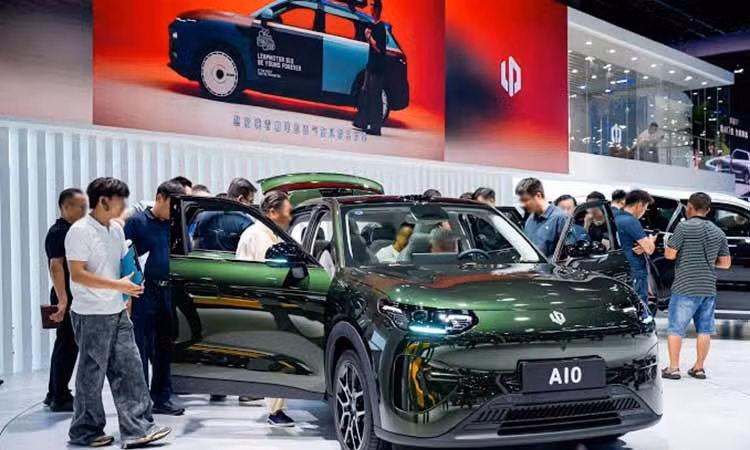 Top ôtô bán chạy nhất Trung Quốc tháng 8/2026, xe xăng mất hút