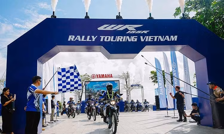 Hành trình 2.252 km xuyên Việt cùng “kẻ thách thức” mới Yamaha WR155R