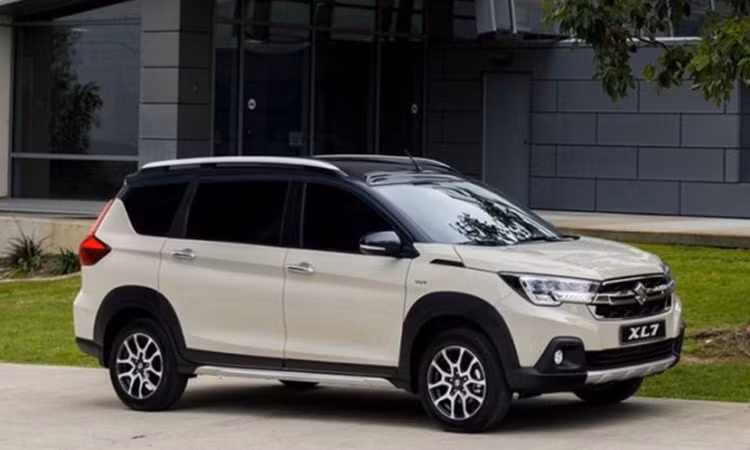 Suzuki XL7 được giảm giá đến 75 triệu đồng trong tháng 9/2026