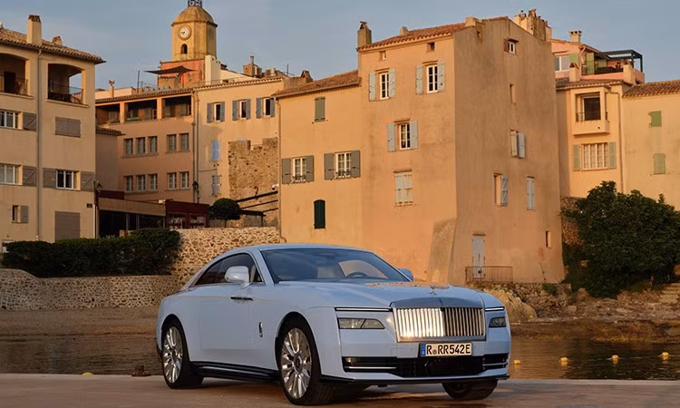 Rolls-Royce Spectre Series II - xe điện siêu sang từ 18,888 tỷ tại Việt Nam