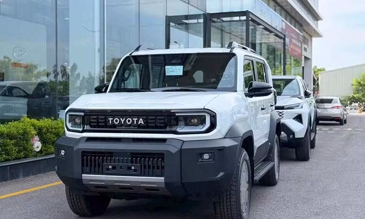 4.900 xe Toyota đến tay khách hàng Việt trong tháng 8/2026