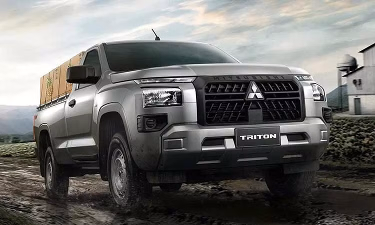 Ra mắt Mitsubishi Triton Single Cab AT nâng cấp khóa vi sai, từ 697 triệu