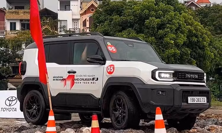Toyota cảnh báo khách hàng "mua ôtô bia kèm lạc" trên toàn cầu