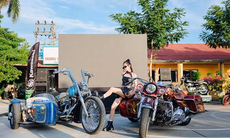 Ngắm Harley-Davidson Dyna và Road King sidecar hàng hiếm ở Hưng Yên