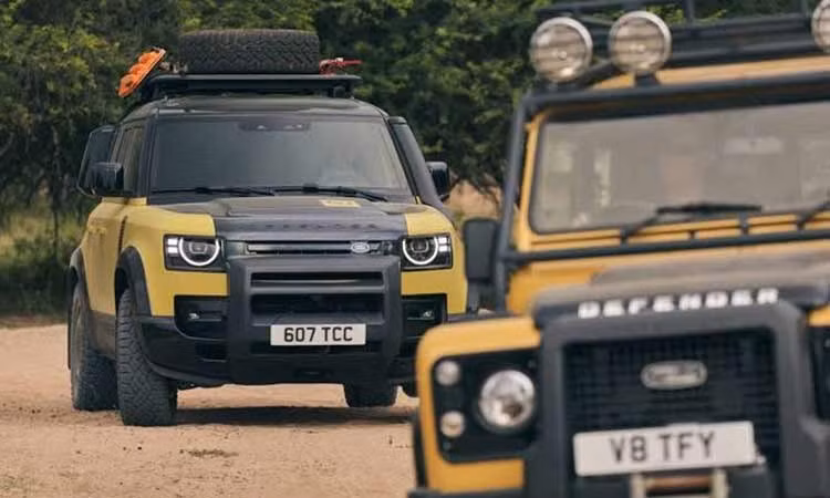 Land Rover Defender và Discovery lỗi bình nhiên liệu có thể gây cháy 