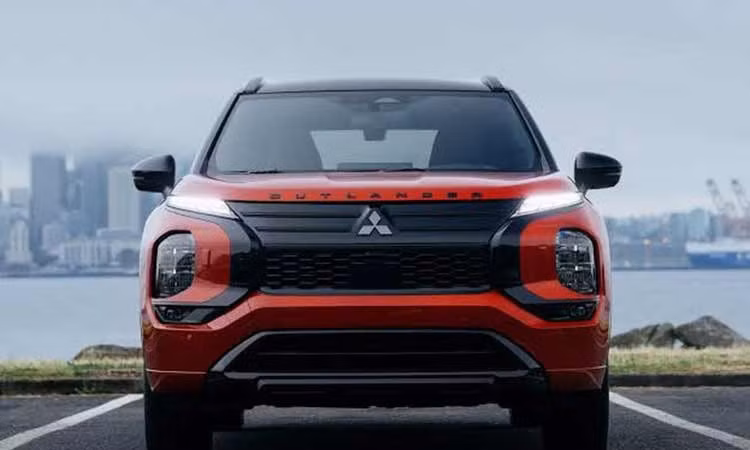 Mitsubishi Outlander 2026 rục rịch về Việt Nam, động mild cỏ hybrid