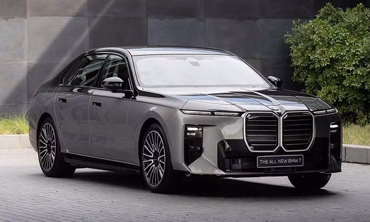 Cận cảnh BMW i7 2027 từ 5,4 tỷ tại Thái Lan, liệu có về Việt Nam?