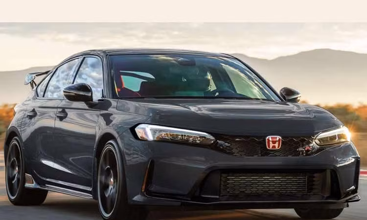 ận cảnh Honda Civic Type R 2027 từ 48.695 USD, vận hành sắc bén