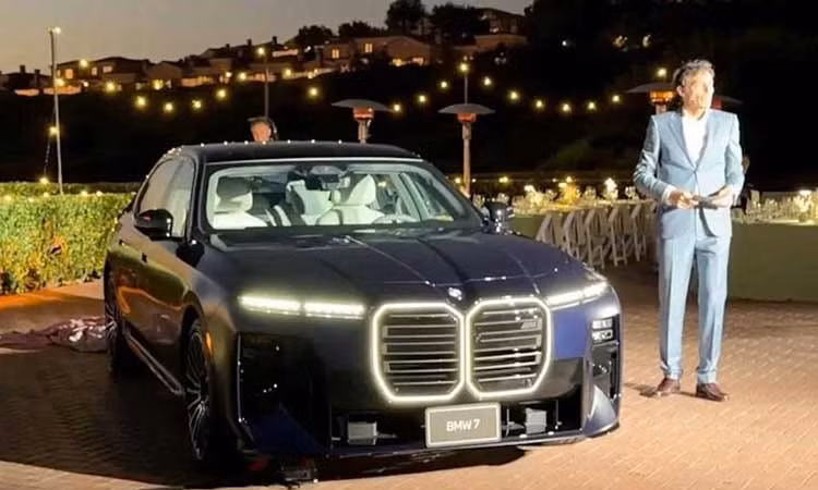 BMW M760 xDrive 2027 sang nhất, mạnh nhất sẽ thay thế 760i xDrive 