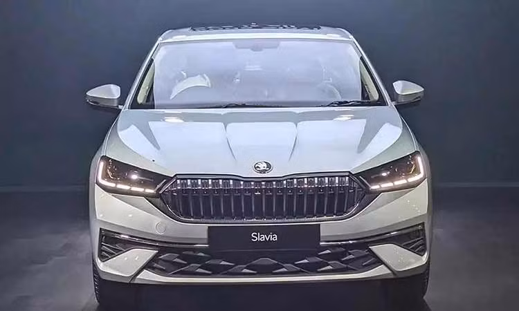 Skoda Slavia 2027 giá rẻ chính thức xuất xưởng, mở bán tháng 10/2026