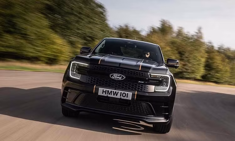 Xem chi tiết Ford Ranger MS-RT Champion Edition mang phong cách đặc biệt