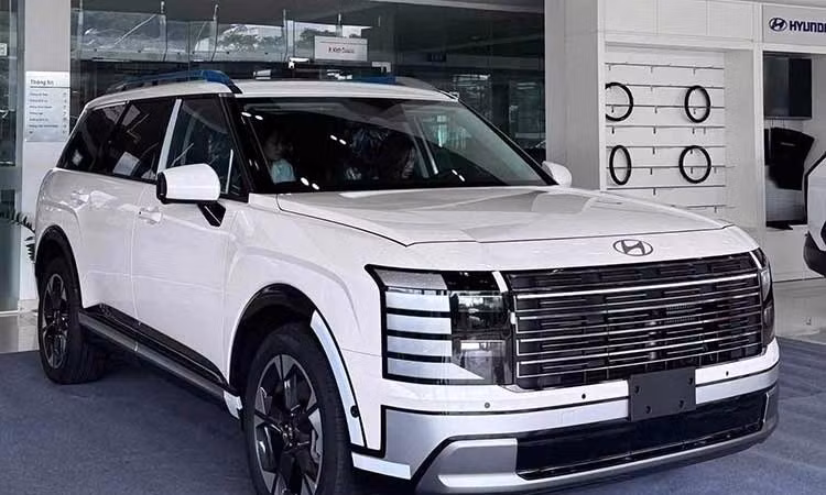 Hyundai Palisade Hybrid 2026 chốt giá bán từ 1,499 tỷ đồng tại Việt Nam