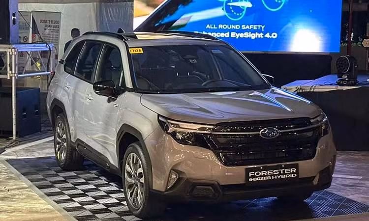  Subaru Forester e-Boxer Hybrid sắp mở bán Việt Nam "đấu" Honda CR-V