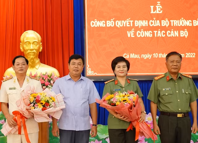 Nữ đại tá - tân Phó Cục trưởng Cục An ninh nội địa là ai? - Hình 2 Nu dai ta - tan Pho Cuc truong Cuc An ninh noi dia la ai?-Hinh-2
