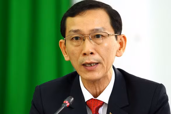 Chân dung 27 cán bộ cấp cao bị kỷ luật 6 tháng đầu năm 2022 - Hình 5 Chan dung 27 can bo cap cao bi ky luat 6 thang dau nam 2022-Hinh-5
