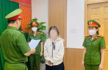 TPHCM: Khoi to 3 nhan vien Phong giao dich ngan hang Vietbank