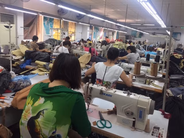 5 điểm kinh doanh của Seven.Am trên địa bàn Hà Nội đều bị kiểm tra - Hình 13 5 diem kinh doanh cua Seven.Am tren dia ban Ha Noi deu bi kiem tra-Hinh-13