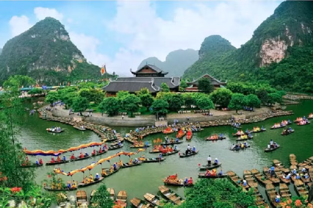 Gỡ 'bế tắc' cho các dự án du lịch trọng điểm thế nào? Go 'be tac' cho cac du an du lich trong diem the nao?