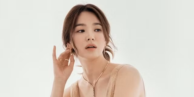 Song Hye Kyo mua tòa nhà 17,4 triệu USD Song Hye Kyo mua toa nha 17,4 trieu USD