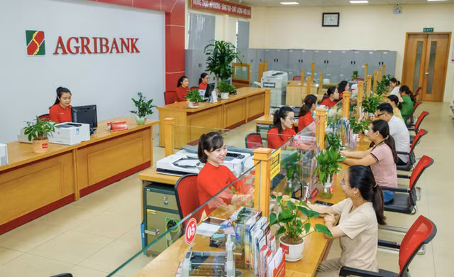 Agribank rao ban khoan no vang va tien nhung khong con tai san bao dam