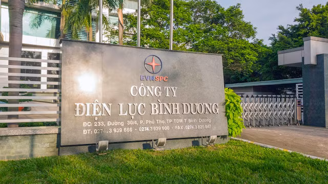 Cty Triệu Quang trúng gói thầu xây lắp điện 1,71 tỷ của Điện lực Bình Dương - Hình 2 Cty Trieu Quang trung goi thau xay lap dien 1,71 ty cua Dien luc Binh Duong-Hinh-2