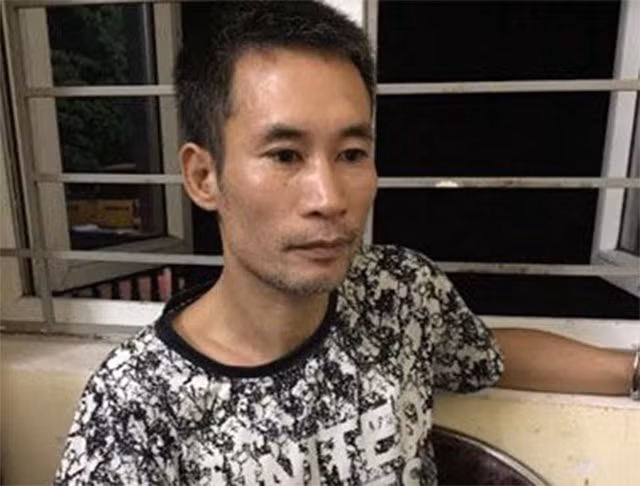 Chong vu phu danh, xich chan vo, phu nu oi tiec gi nua...-Hinh-7