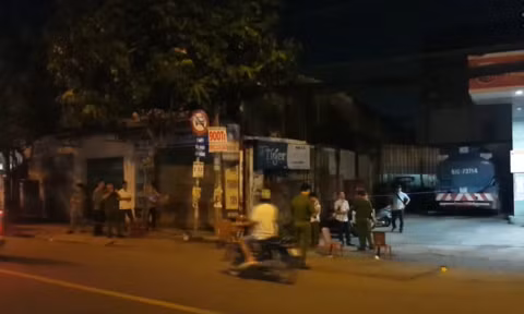 Nguyên nhân thanh niên 20 tuổi đâm chết người sau va chạm giao thông ở Sài Gòn - Hình 2 Nguyen nhan thanh nien 20 tuoi dam chet nguoi sau va cham giao thong o Sai Gon-Hinh-2