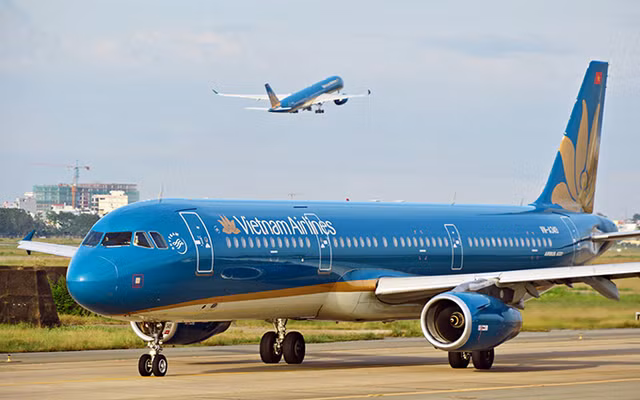 Vietnam Airlines ước lỗ 10.750 tỷ đồng trong 9 tháng Vietnam Airlines uoc lo 10.750 ty dong trong 9 thang