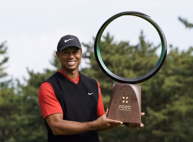 Tiger Woods cân bằng kỷ lục 82 danh hiệu PGA Tour của Sam Snead Tiger Woods can bang ky luc 82 danh hieu PGA Tour cua Sam Snead