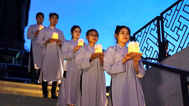 Đến núi Bà Đen đón ngày Phật đản với nhiều sự kiện văn hoá tâm linh ý nghĩa - Hình 2 Den nui Ba Den don ngay Phat dan voi nhieu su kien van hoa tam linh y nghia-Hinh-2