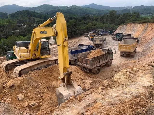 Viet Nam phat hien 40 mo vang khung: Tiem nang kinh te ra sao?-Hinh-6