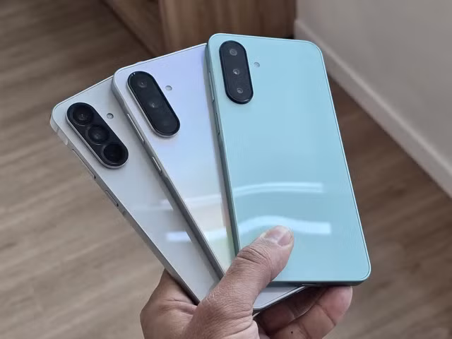 Galaxy A series 2025 và những tính năng “ảo ma Canada” Galaxy A series 2025 va nhung tinh nang “ao ma Canada”