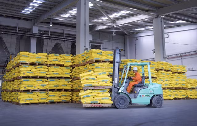 DPM sap chi hon 782 ty dong tra co tuc 20% cho co dong