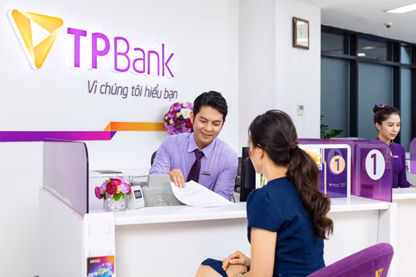 TPBank doi phuong an tang von, ke hoach lai 8.200 ty dong