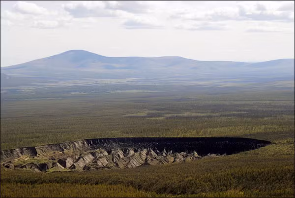 Lo ngại thảm họa xảy ra khi “Cánh cửa địa ngục” ở Siberia ngày càng mở rộng - Hình 12 Lo ngai tham hoa xay ra khi “Canh cua dia nguc” o Siberia ngay cang mo rong-Hinh-12