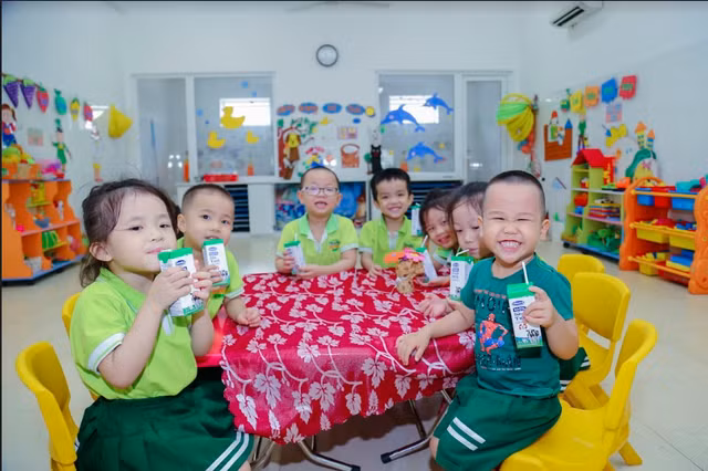 Sữa học đường tại Đà Nẵng: Đầu tư hôm nay, cho tương lai chất lượng - Hình 3 Sua hoc duong tai Da Nang: Dau tu hom nay, cho tuong lai chat luong-Hinh-3