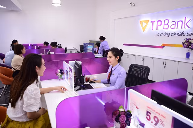 Huy động tiền gửi tăng trưởng âm, TPBank vẫn báo lãi quý 1 tăng 18% Huy dong tien gui tang truong am, TPBank van bao lai quy 1 tang 18%