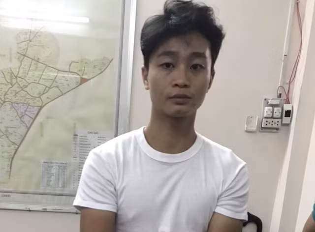 Nhom thanh nien san xuat tien gia va tang tru ma tuy, thu sung dan