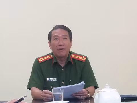 Người cha đánh con 4 tháng tuổi gẫy chân âm tính với ma tuý Nguoi cha danh con 4 thang tuoi gay chan am tinh voi ma tuy