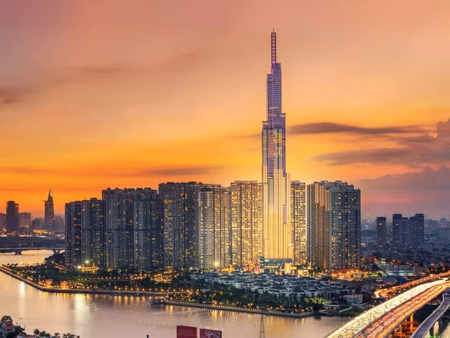 Mirae Asset: VHM, VRE và VIC có khả năng duy trì động lực tăng trưởng dài hạn Mirae Asset: VHM, VRE va VIC co kha nang duy tri dong luc tang truong dai han