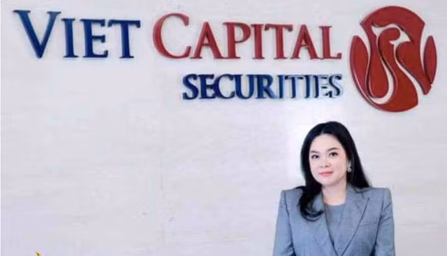 Tổng giám đốc Tô Hải: VCSC xây dựng kế hoạch 2022 trên cơ sở VN-Index quanh mức 1.550 điểm Tong giam doc To Hai: VCSC xay dung ke hoach 2022 tren co so VN-Index quanh muc 1.550 diem