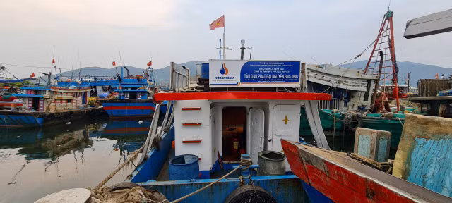 Toàn cảnh hoạt động của cảng cá lớn nhất miền Trung - Hình 11 Toan canh hoat dong cua cang ca lon nhat mien Trung-Hinh-11