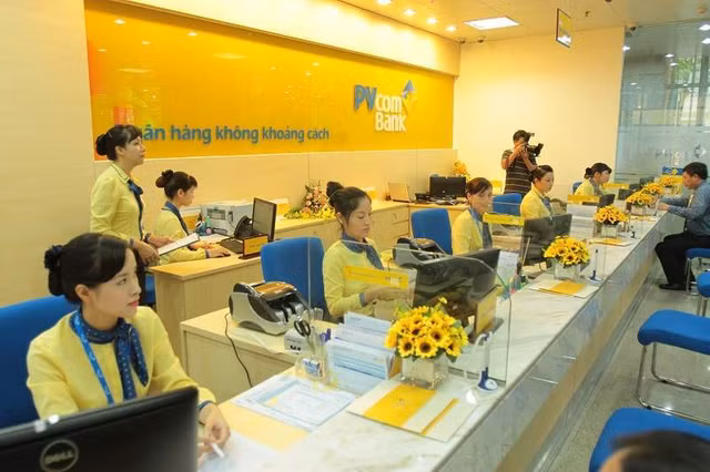 PVcomBank bao lai quy 1/2021 thap nhat trong cac ngan hang, no xau van hon 3%