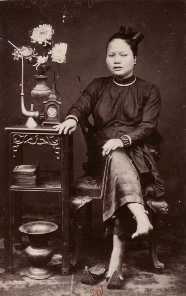 Con người và cuộc sống xứ Đông Dương trăm năm trước qua loạt ảnh quý - Hình 10 Con nguoi va cuoc song xu Dong Duong tram nam truoc qua loat anh quy-Hinh-10