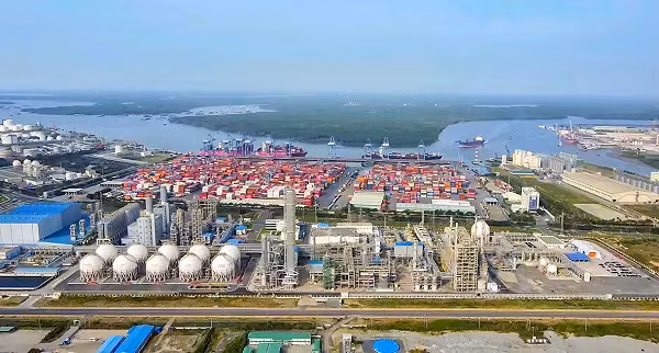 Bà Rịa - Vũng Tàu: Thu hút mạnh các nguồn vốn đầu tư Ba Ria - Vung Tau: Thu hut manh cac nguon von dau tu